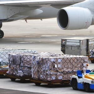 Таможня объяснила новые требования к оформлению покупок за рубежом